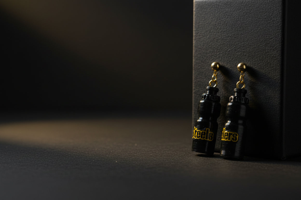 Fan-Inspired Water Bottle Drop Earrings – Black & Gold